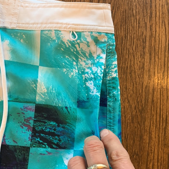 NWOT. American eagle swimsuit for men - Picture 6 of 10